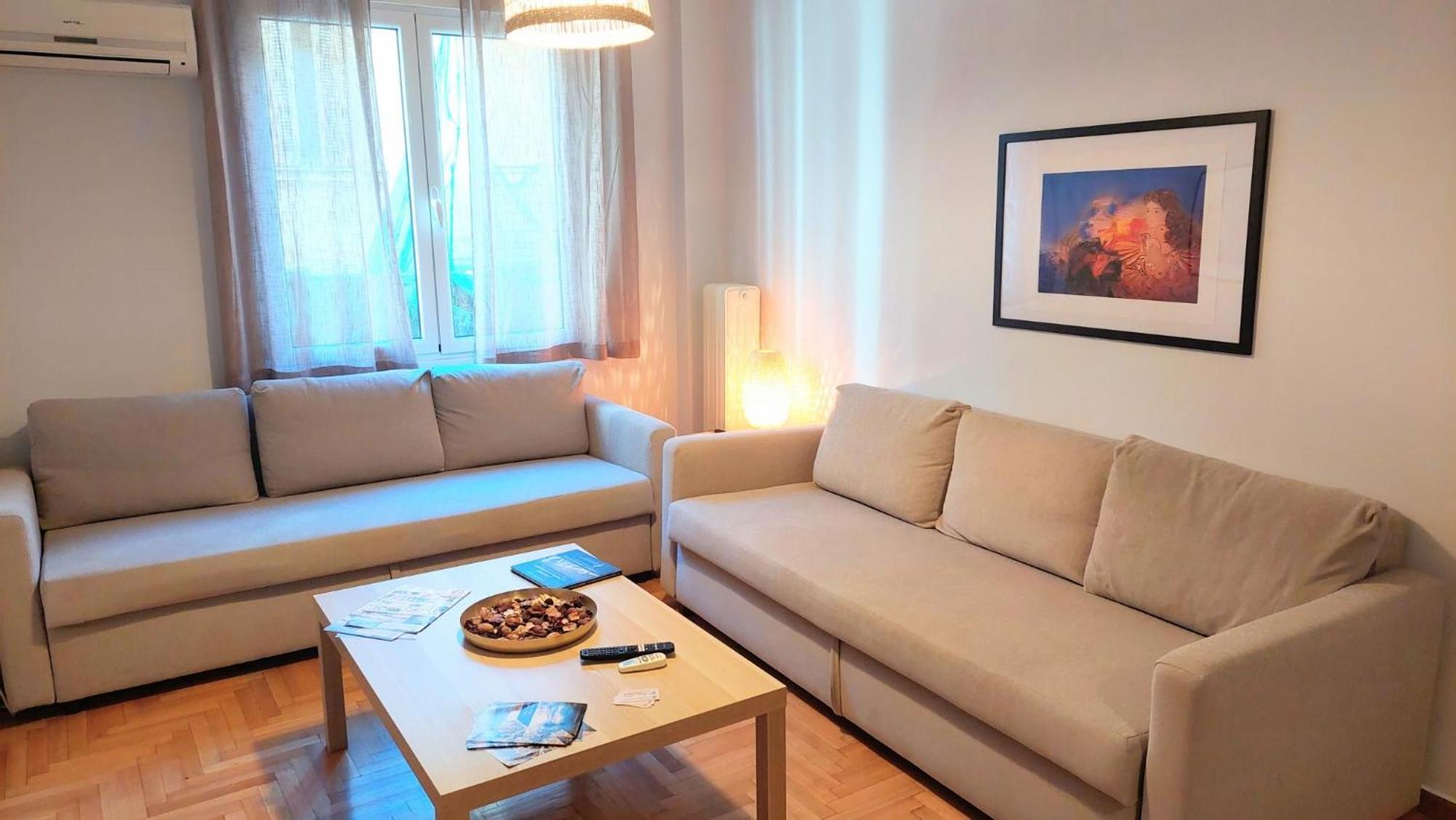Cozy Apartment In Plaka Athens Exterior photo